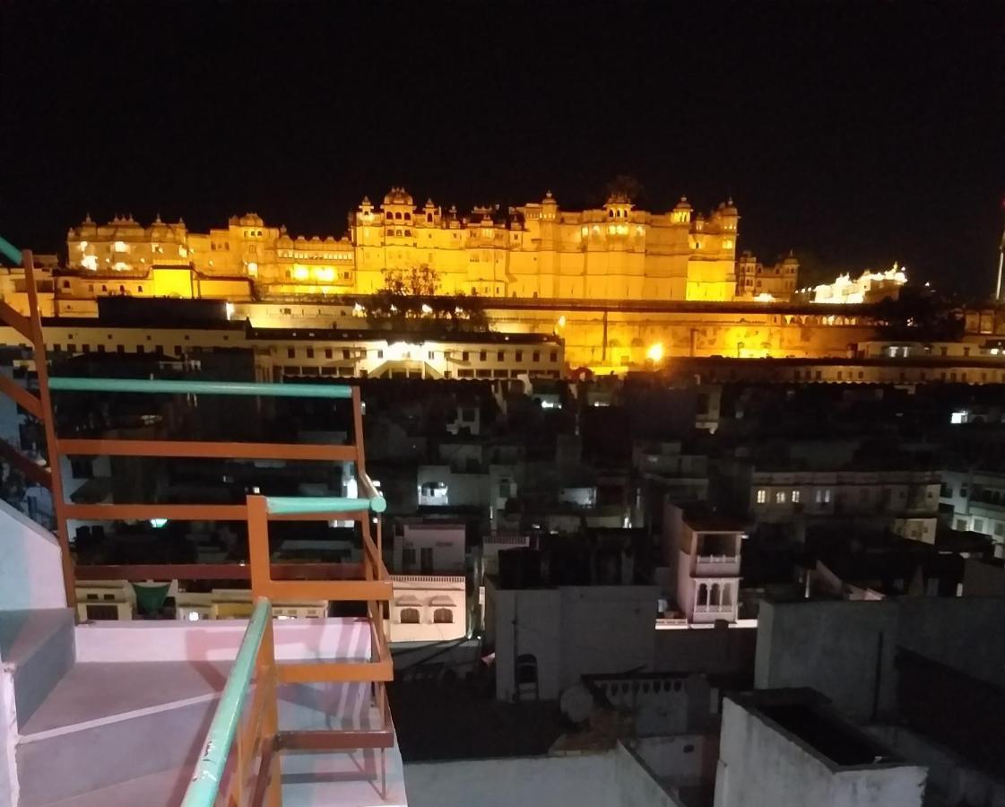 City And Palace View Guest House Udaipur Eksteriør bilde