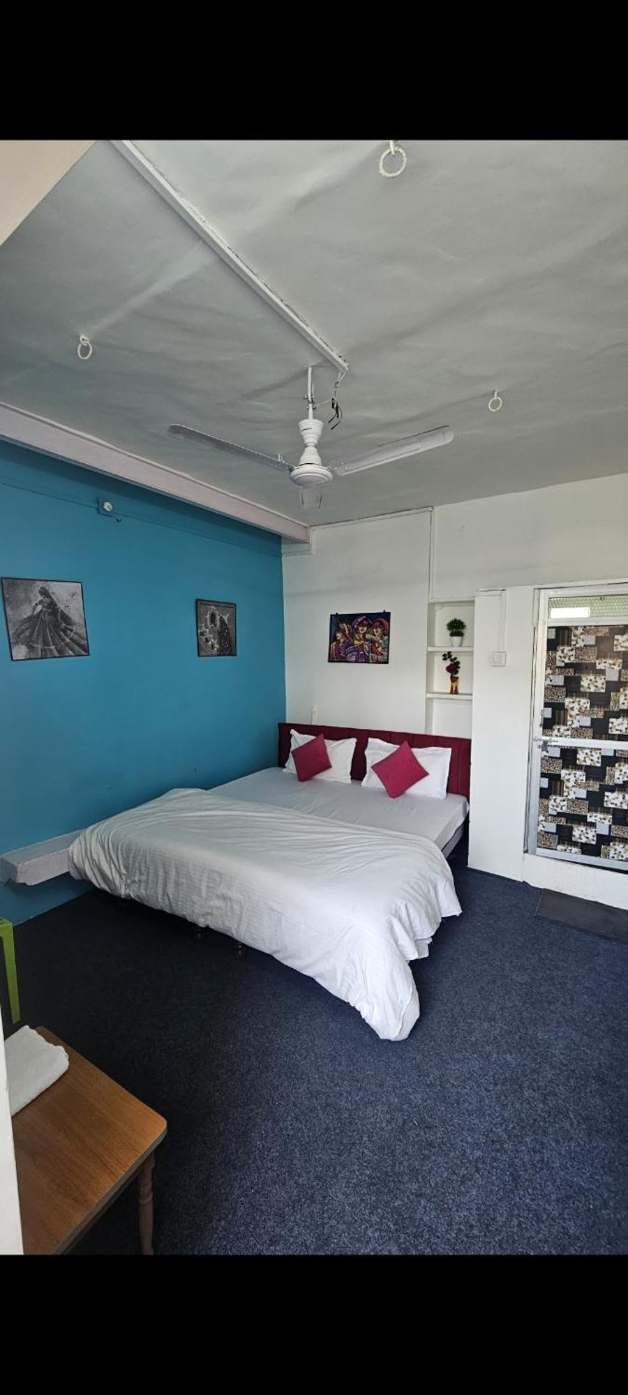 City And Palace View Guest House Udaipur Rom bilde